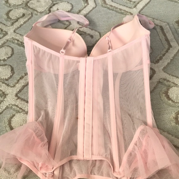 Victoria secret lingerie - Picture 4 of 5